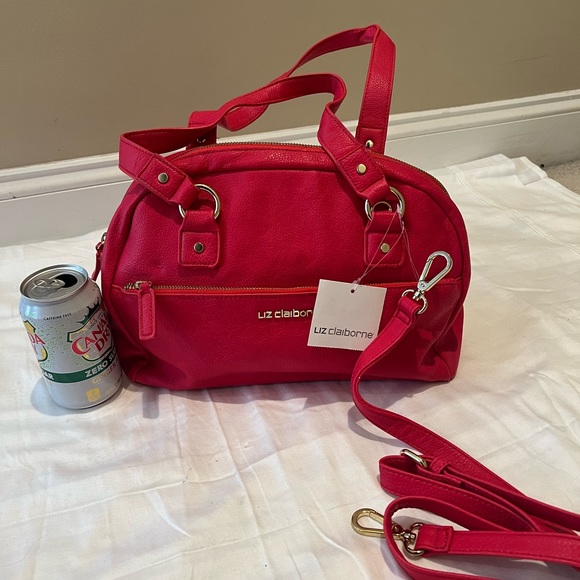 LizClaiborne - Picture 3 of 5